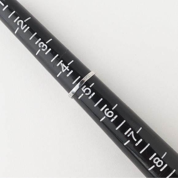 Sterling Silver Ring Band Floral Motif Metal Work Design .925 Artisan Size 4.75 - Picture 8 of 8